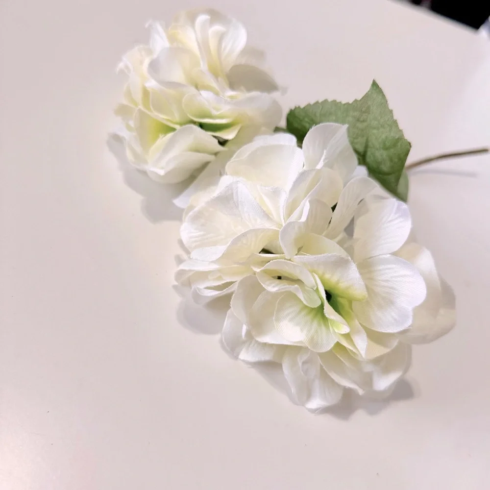 2 SHABBY CHIC White Hydrangeas w Stems Floral Arrangement Faux Flower LIFELIKE